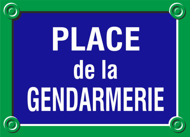 plaque gendarmerie 130807
