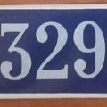 plaque 329 002